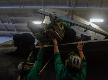 the_ejection_seat_of_an_fa-18f_super_hornet.jpg