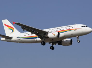 tibet_airlines_airbus_a319.jpg