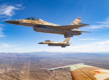 top_aces_f-16s_over_arizona.jpg