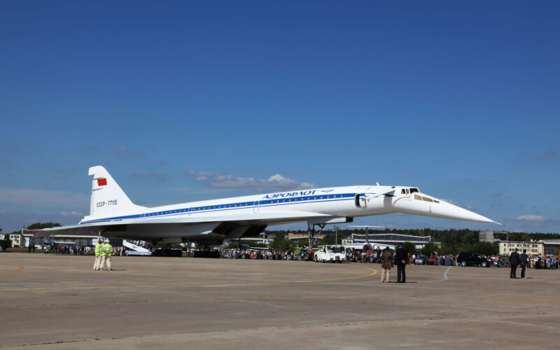 tupolev_tu-144_at_zhukovsky_airport_moscow.jpg