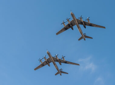 tupolev_tu-95_strategic_bombers-1.jpg