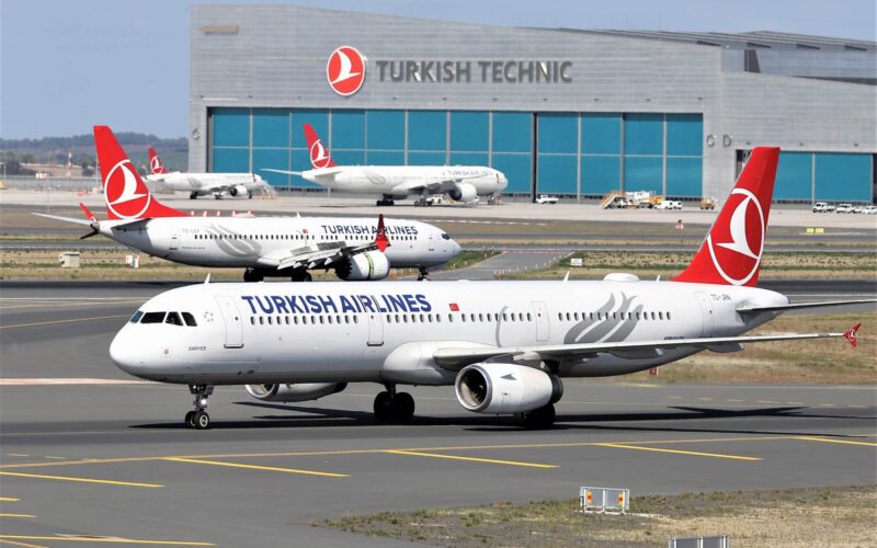 turkish_airlines_airbus_a321_aircraft-1.jpg