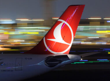 turkish_airlines_tail.jpg