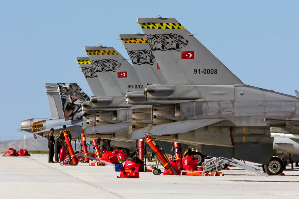 turkish_f-16_fighter_jets.jpg