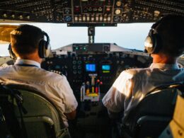 two-pilots-flying-an-airplane-2898316-2.jpg