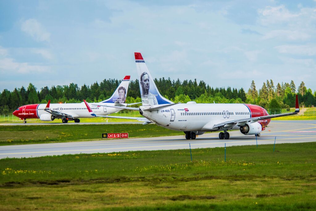 two_norwegian_air_shuttle_aircraft.jpg