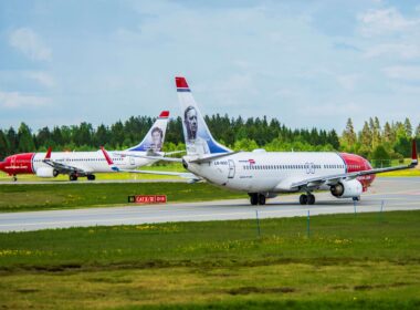 two_norwegian_air_shuttle_aircraft.jpg