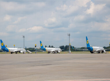 ukraine_international_airlines_aircraft_in_boryspil.jpg