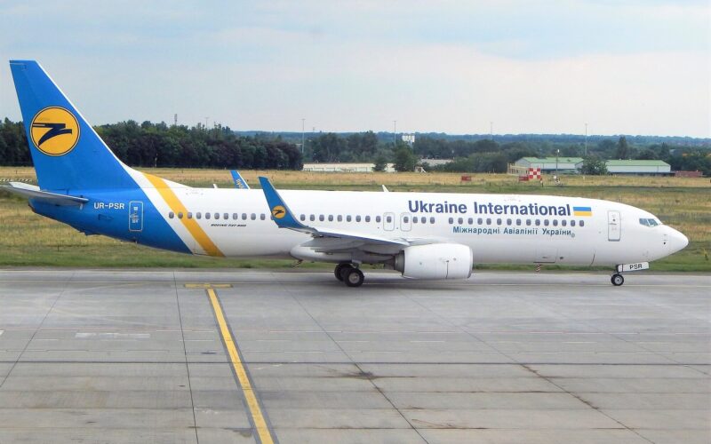 ukraine_international_airlines_ur-psr.jpg