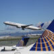 united_airlines_aircraft_takes_off.jpg