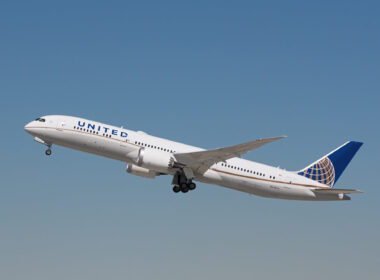 united_airlines_boeing_787_dreamliner.jpg