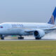 united_airlines_boeing_787_landing_at_amsterdam_sciphol_airport_ams.jpg