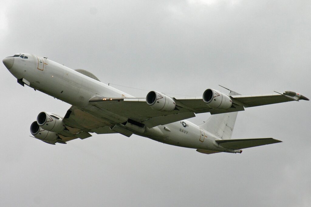 us_navy_boeing_e-6b_mercury_the_doomsday_plane.jpg