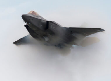 usaf_f-35_lightning_ii_at_an_airshow.jpg