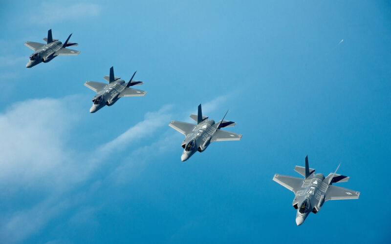 usaf_f-35a_lightning_ii_fighter_jets-1.jpg