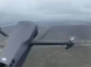 video_captures_dogfight_between_mavic_drones_in_ukraine.jpg