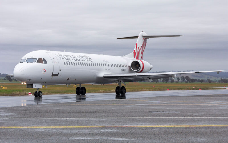 virgin_australia_regional_airlines_vh-fwi_fokker_100_taxiing_at_wagga_wagga_airport.jpg