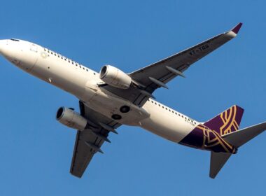 vistara_737-800-1.jpg