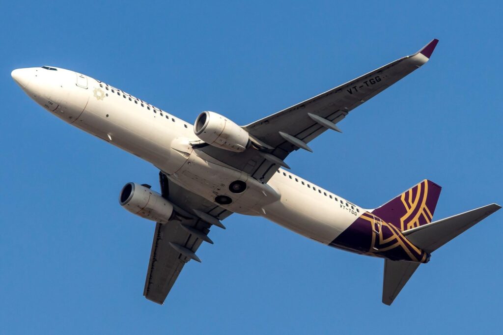 vistara_737-800-2.jpg