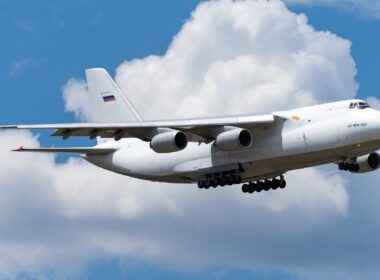 volga-dnepr_antonov_an-124_ra-82042.jpg