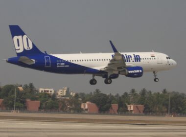 vt-gon_airbus_a320-214_cn_5675_goair._14214923904.jpg