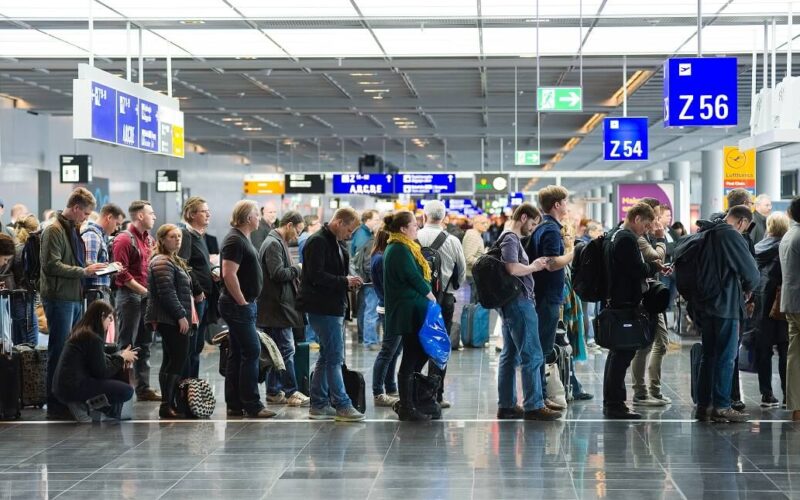 waiting-passengers-skycop.jpg