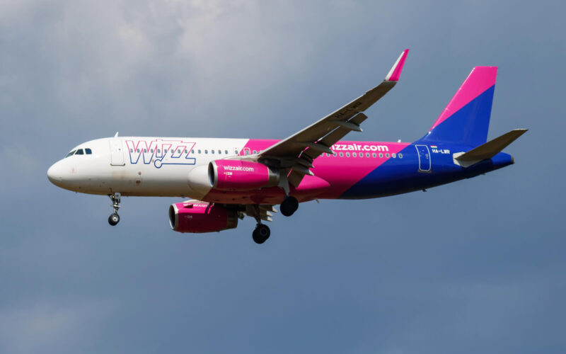 wizz_air_a320_against_dark_clouds.jpg