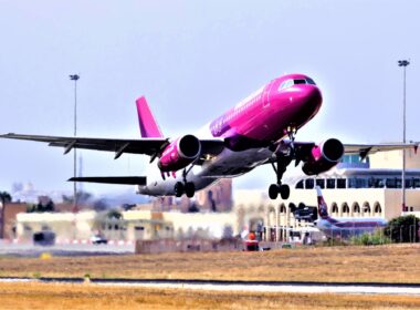 wizz_air_airbus_a320_aircraft-2.jpg