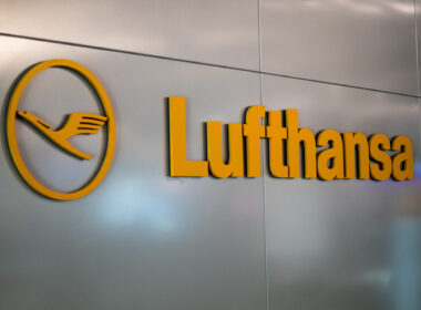 yellow_lufthansa_logo-1.jpg