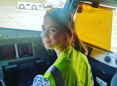 young_woman_in_aviation.jpg