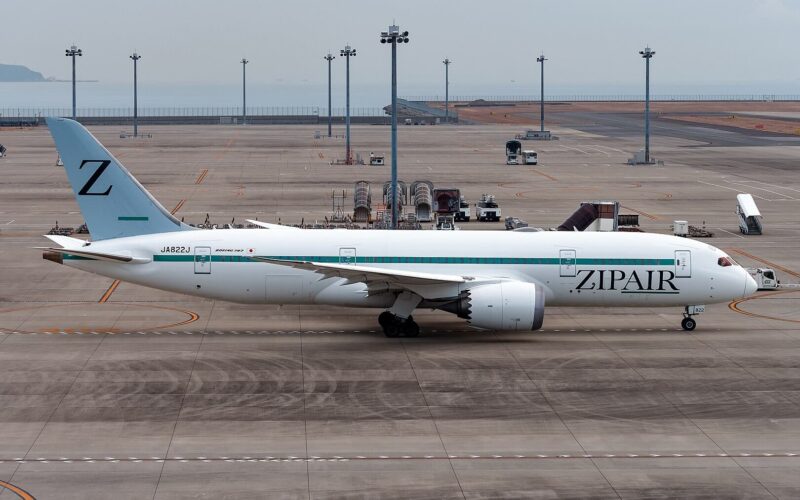 zip_air_boeing_787_dreamliner.jpg